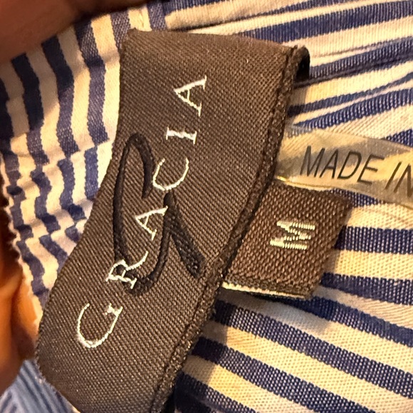 Gracia Off-Shoulder Striped Blouse in Blue and White - Picture 3 of 3